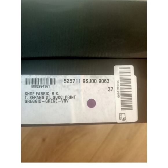 Gucci - Picture 3 of 11